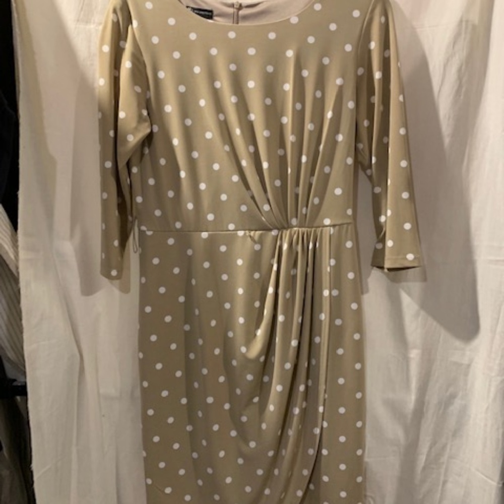 New Directions 3/4 Sleeve  Tan Polka Dot Dress 6